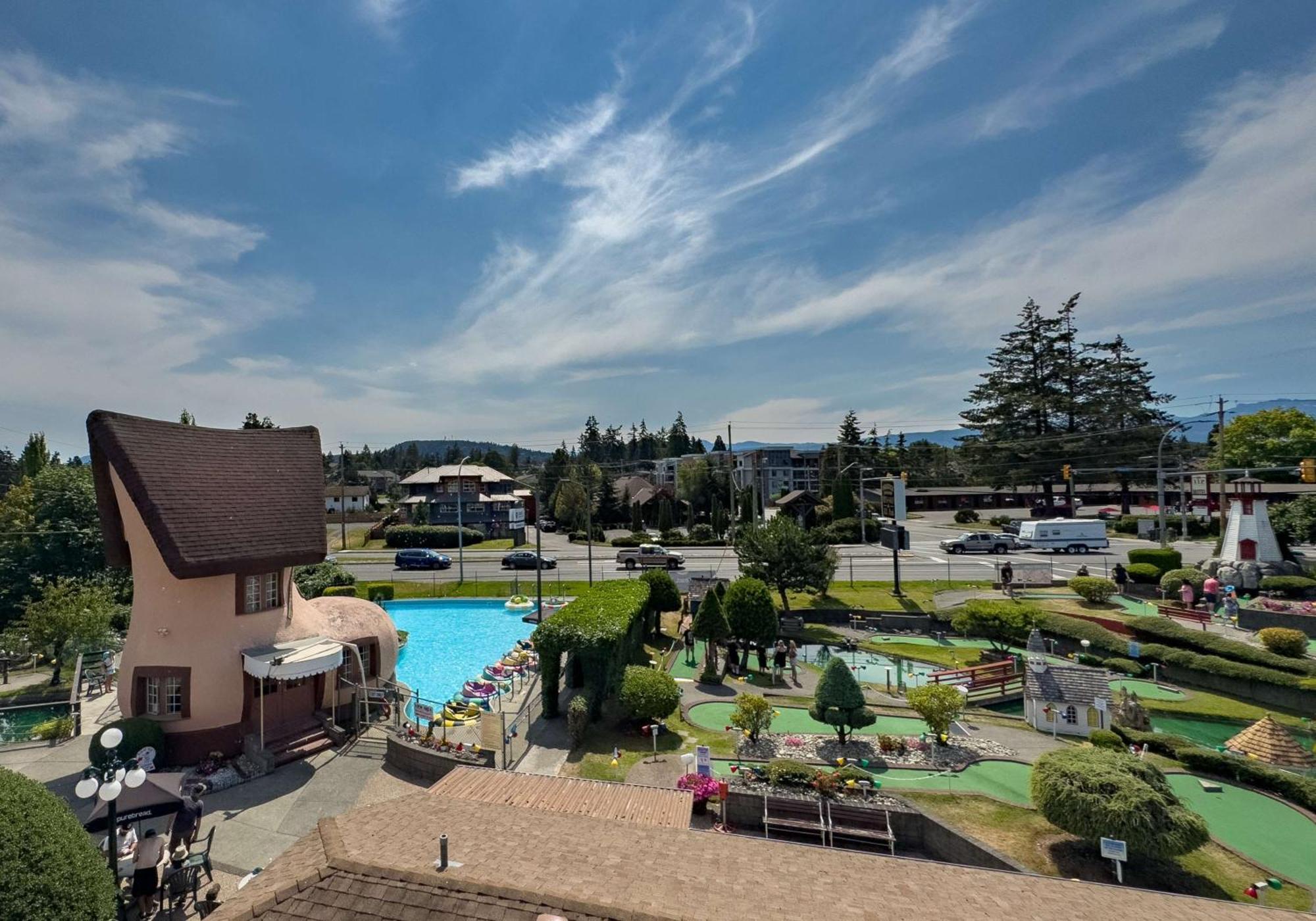 Coast Parksville Hotel Extérieur photo
