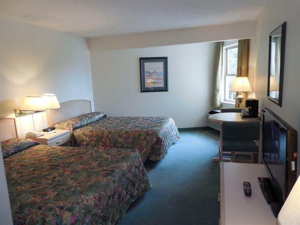 Coast Parksville Hotel Extérieur photo