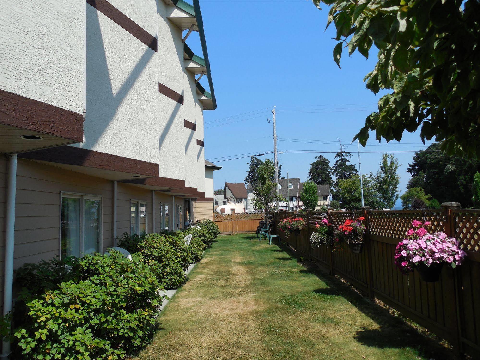 Coast Parksville Hotel Extérieur photo